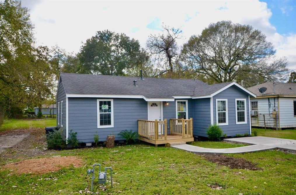 5238 Carmen St, Houston, TX 77033