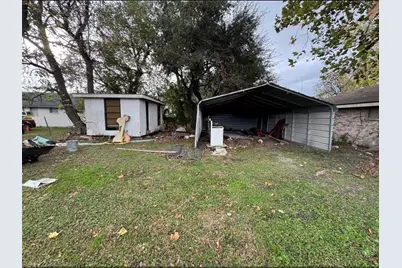 2409 Lockwood Drive, Houston, TX 77020 - Photo 2