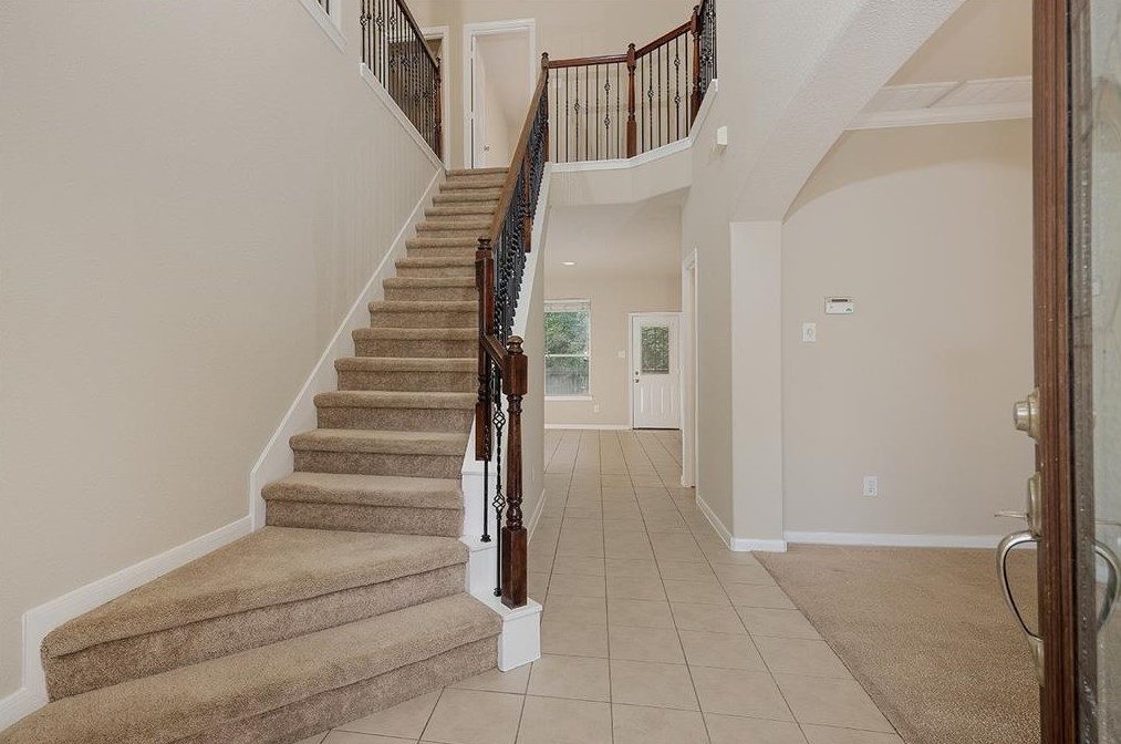 2 Ebony Oaks Pl, Spring TX  77382-1426 exterior