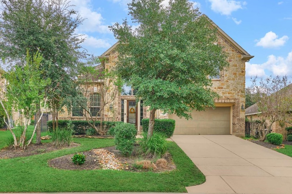 55 Vershire Cir, Magnolia, TX 77354