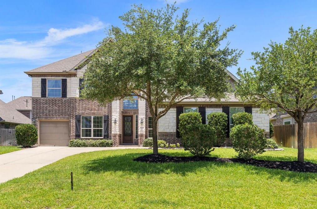 6830 Preston Grove Dr, Spring, TX 77389-1415