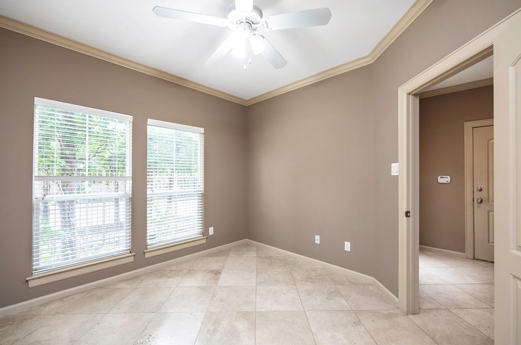 1714 Van Buren St, Houston TX  77006-1230 exterior