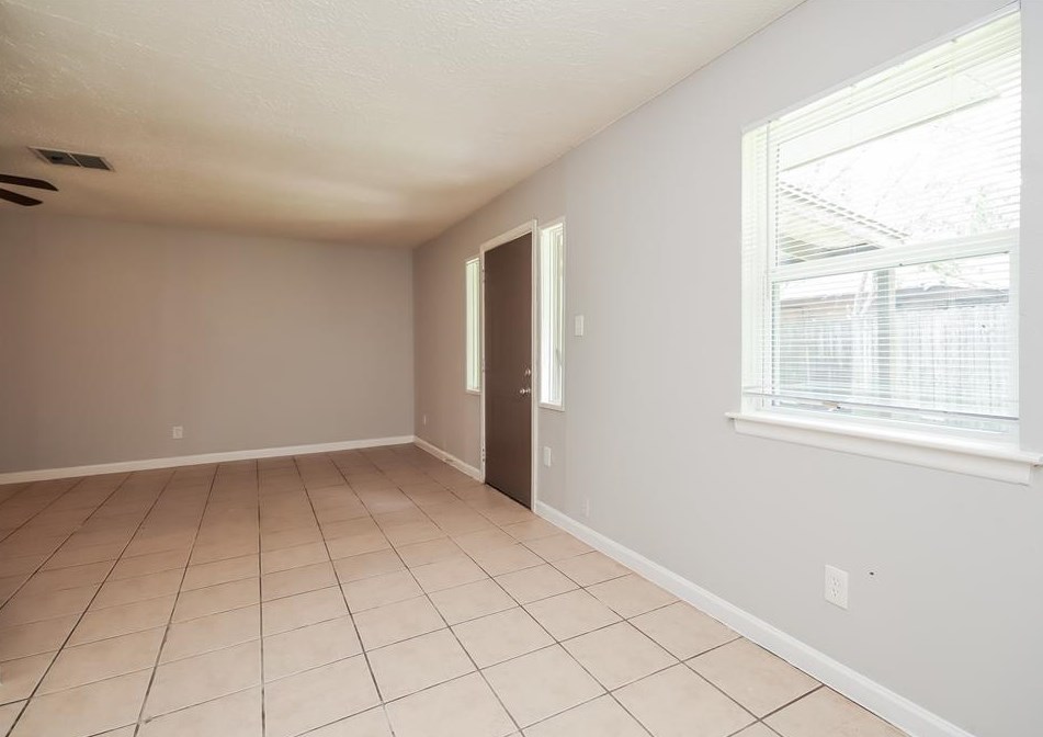 6660 W Fuqua Dr, Missouri City, TX 77489