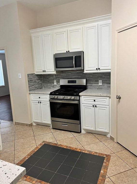 2903 Sockeye Dr, Houston TX  77045-2517 exterior