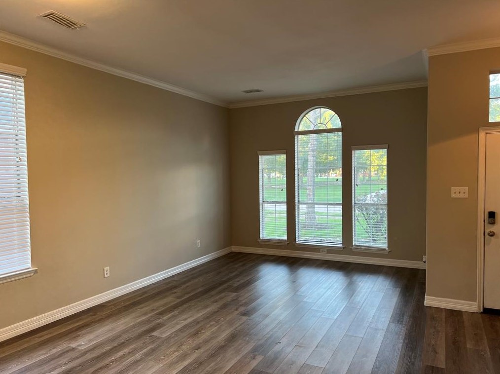 15115 Trumpet Vine Ln, Cypress, TX 77433