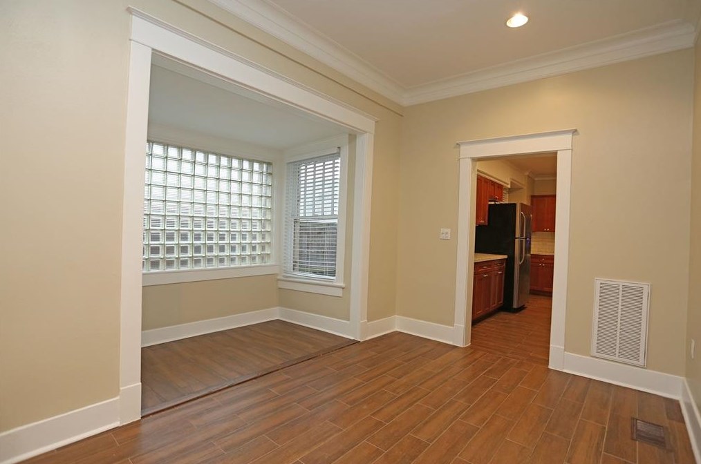 614 Alabama St, Houston TX  77006-5004 exterior