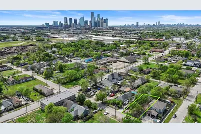 1917 Davis Street, Houston, TX 77026 - Photo 4