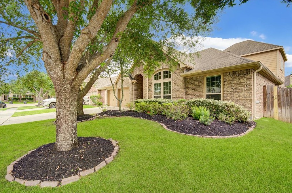 2609 Briar Rose Ct, Pearland, TX 77584