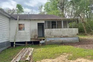 1407 Madam Queen St, Marshall, TX 75670 - Photo 4