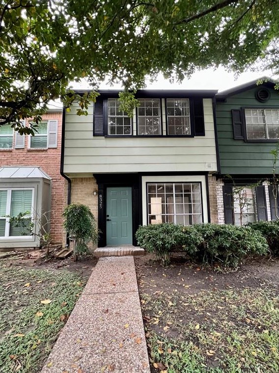8325 Ariel St, Houston, TX 77074