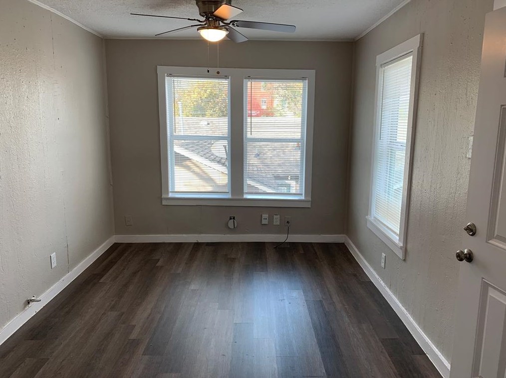 3926 Farmer St, Houston, TX 77020