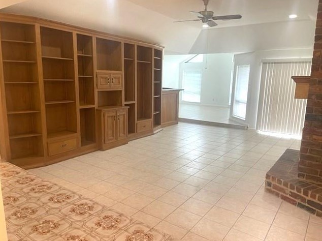 15515 Monte Vista Dr, Houston, TX 77083-2450