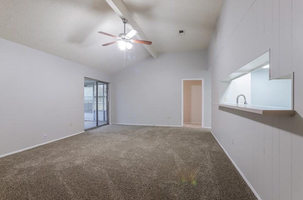 6114 Knotty Post Ln, Spring TX  77373-7046 exterior