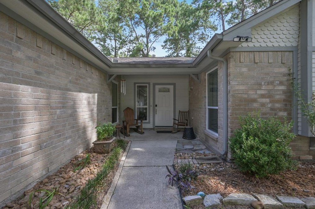 10 Fairmeade Bend Dr, Spring, TX 77381-2522