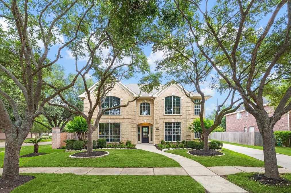 1503 Meadowsweet Dr, Sugar Land, TX 77479-4083