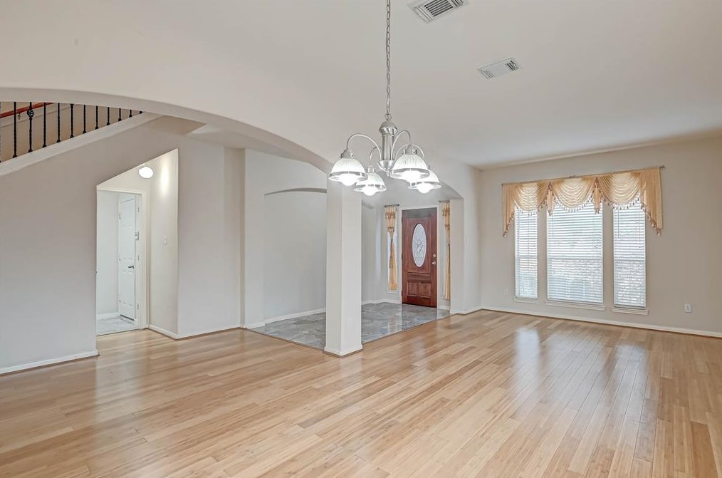 5802 Beeston Ln, Houston, TX 77084
