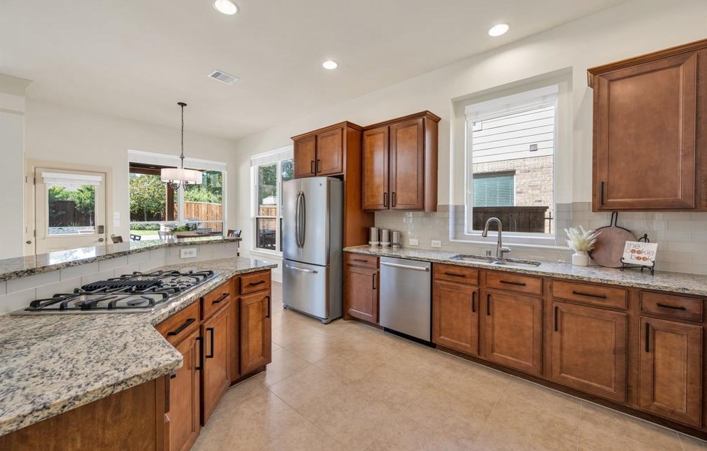 135 Arbor Cp Cir, Spring TX 77389-5319 exterior