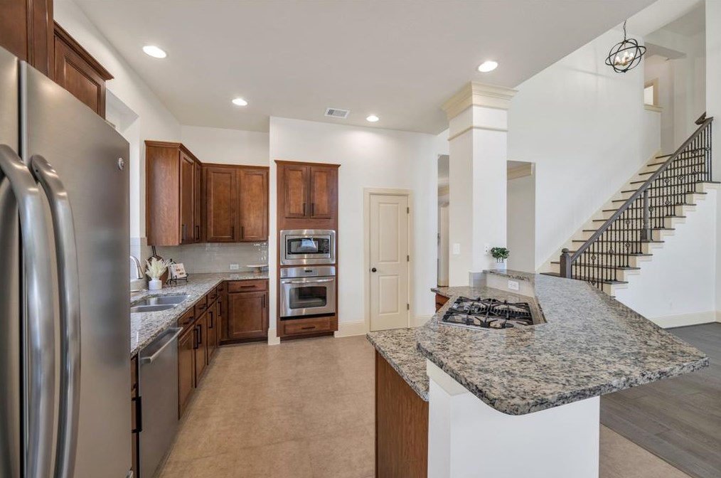 135 Arbor Cp Cir, Spring TX 77389-5319 exterior