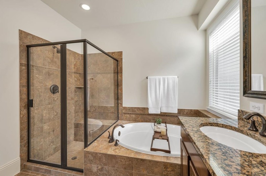 135 Arbor Cp Cir, Spring TX 77389-5319 exterior