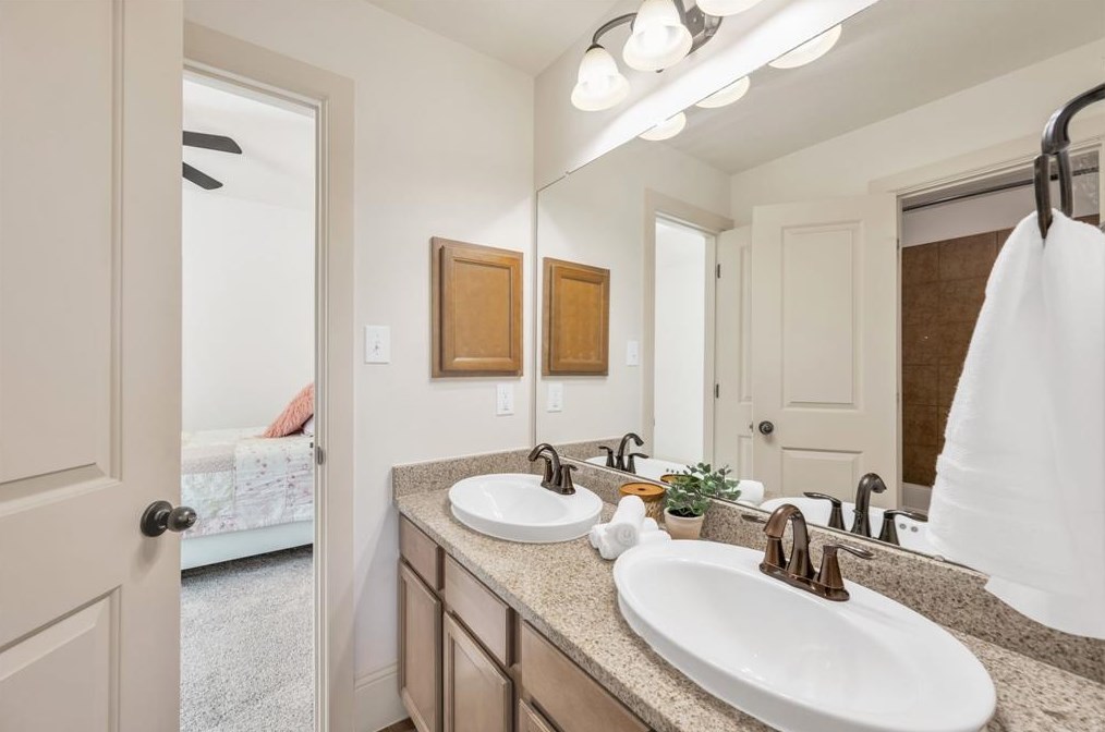 135 Arbor Cp Cir, Spring TX 77389-5319 exterior