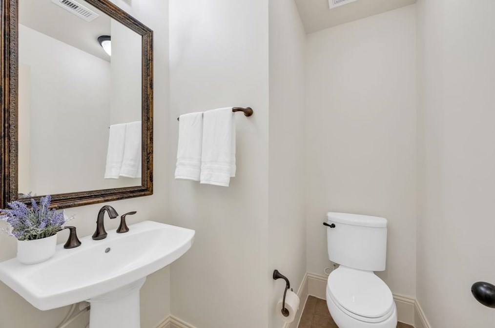 135 Arbor Cp Cir, Spring TX 77389-5319 exterior