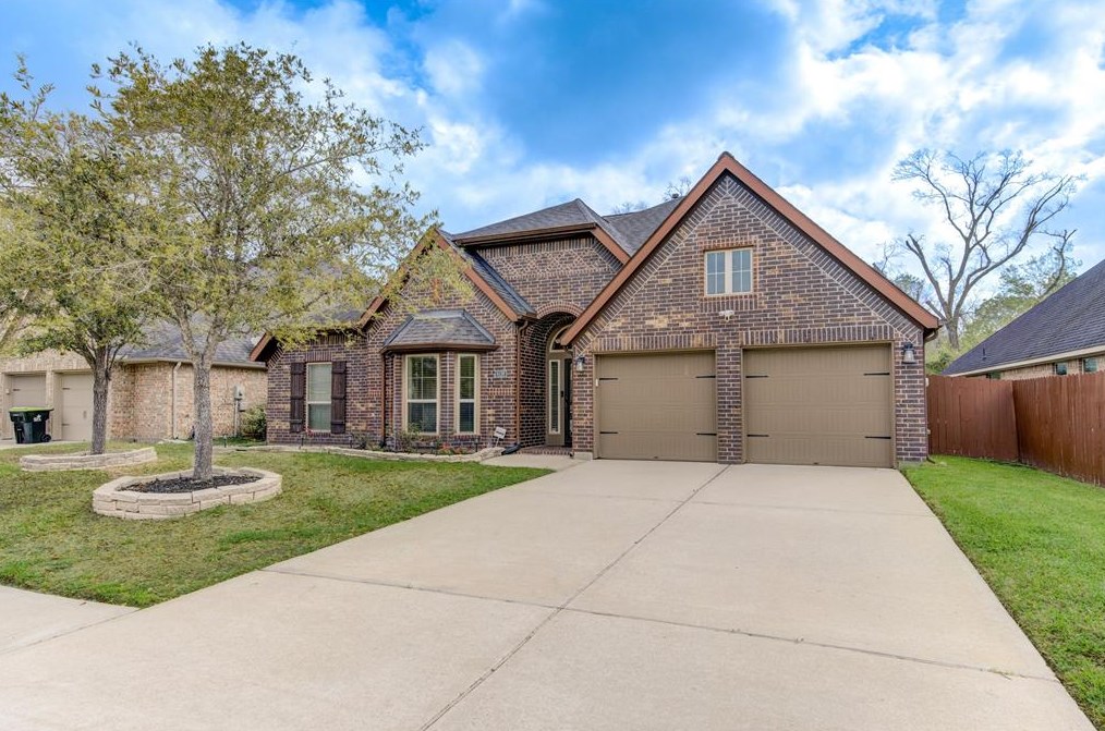 4139 Creekmont Dr, Fresno, TX 77545-6132