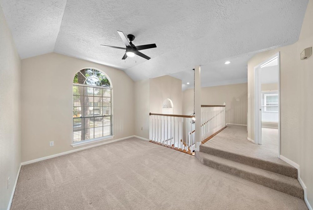 14622 Oak Chase Dr, Houston TX  77062-2212 exterior