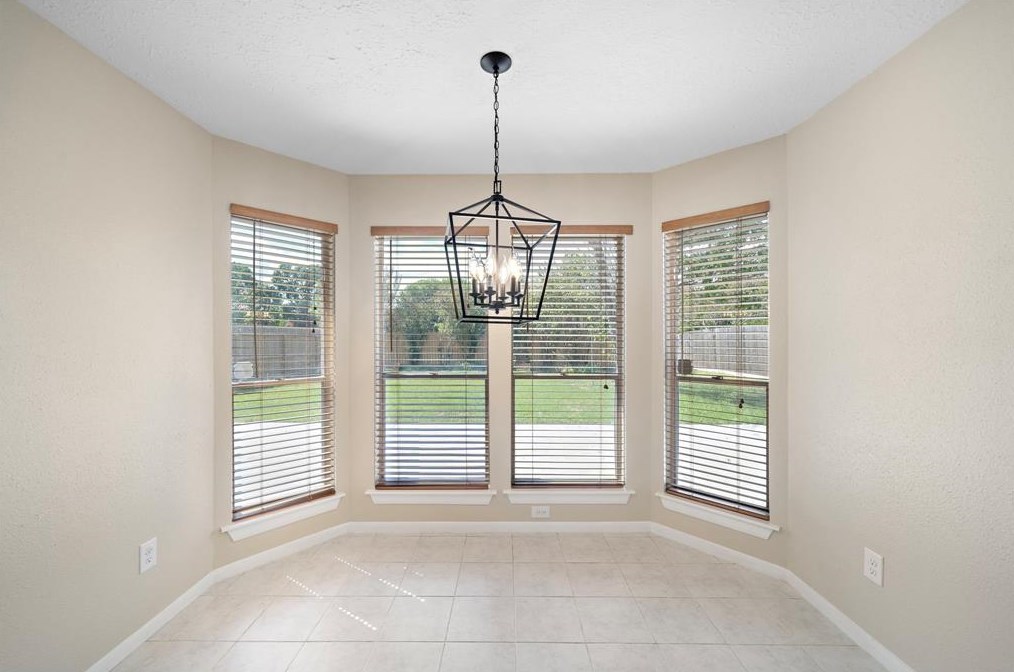 14622 Oak Chase Dr, Houston TX  77062-2212 exterior