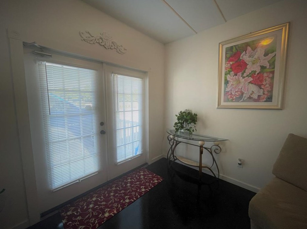 20892 Cochran Rd #2, Hempstead, TX 77445