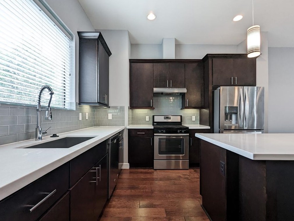 707 Bayou St, Houston, TX 77020