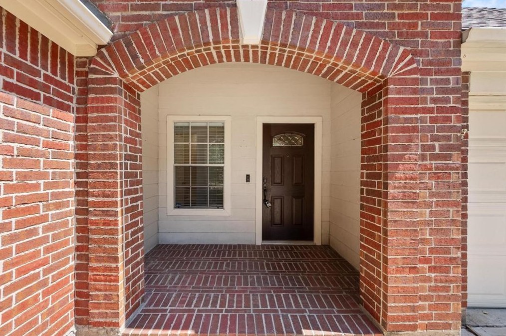 10638 Desert Springs Cir, Houston TX  77095-7043 exterior