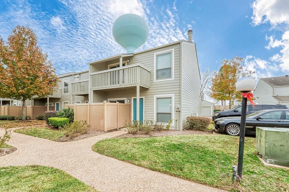 2379 Briarwest Blvd Apt 21, Houston, TX 77077