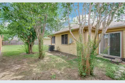 11187 Thunderhaven Drive, Houston, TX 77064 - Photo 10