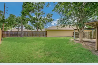 11187 Thunderhaven Drive, Houston, TX 77064 - Photo 8