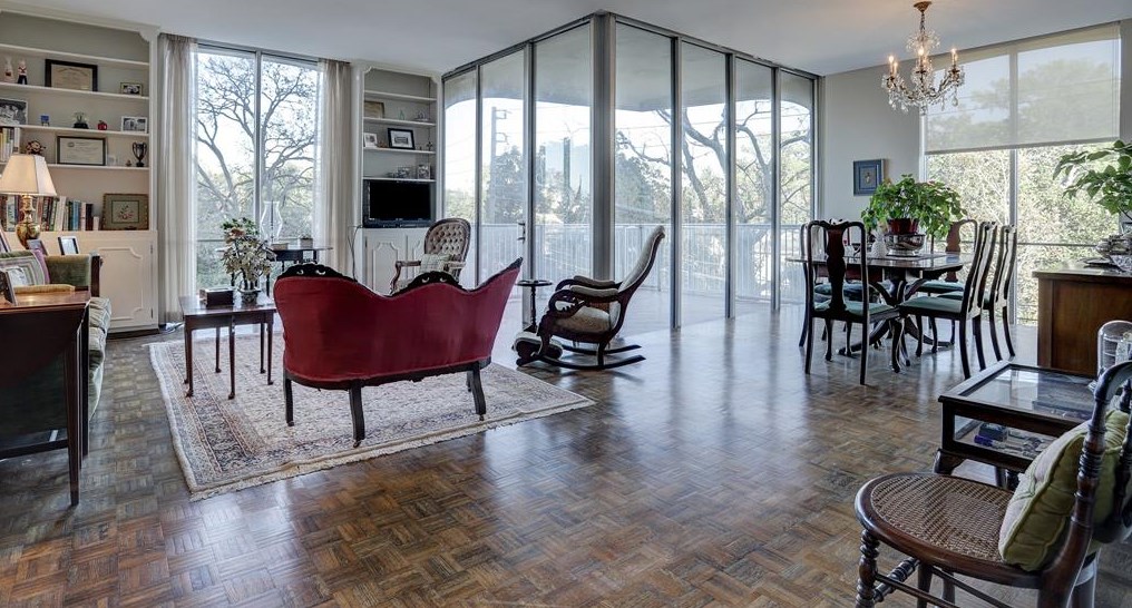 3711 San Felipe St #2i, Houston, TX 77027