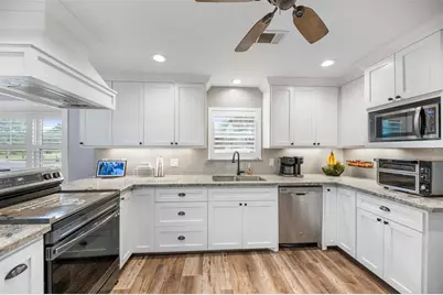 3911 N Elm Road, Santa Fe, TX 77517 - Photo 6