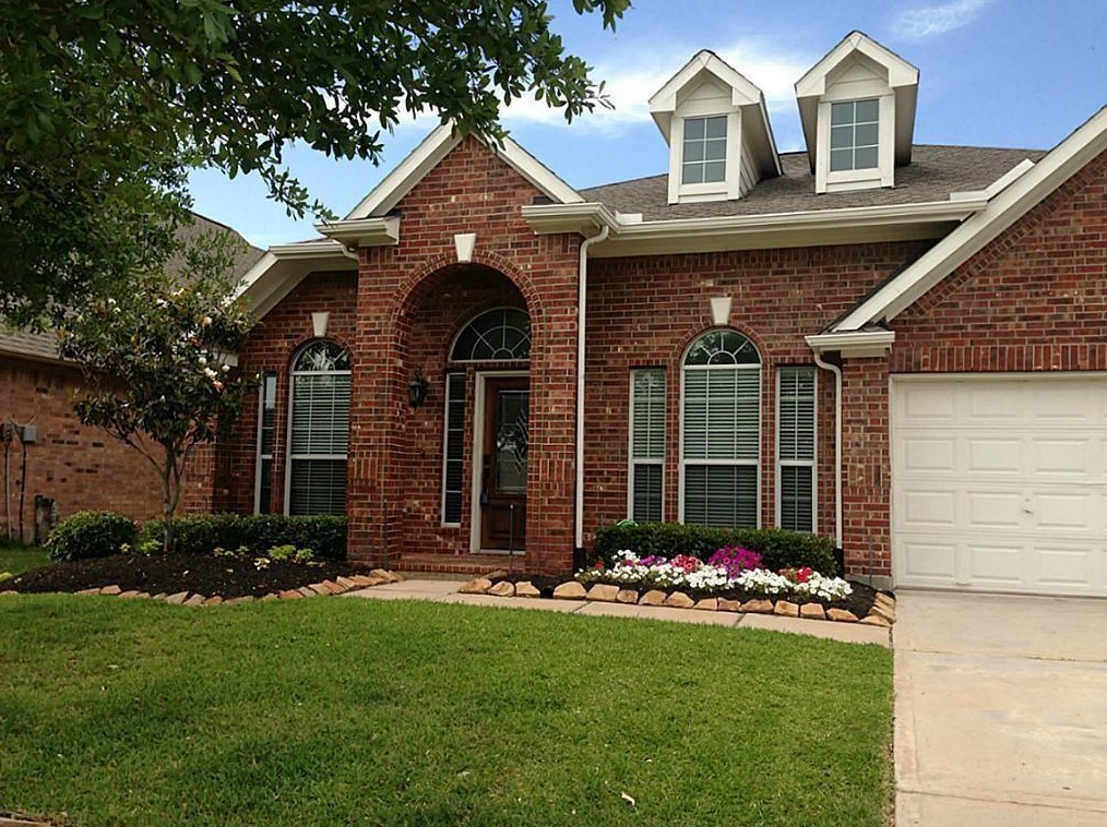1231 Walston Ridge Dr, Spring TX  77379-7480 exterior