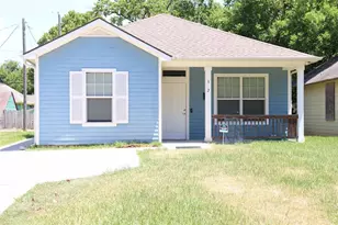 322 7th Ave N, Texas City, TX 77590 - Photo 1