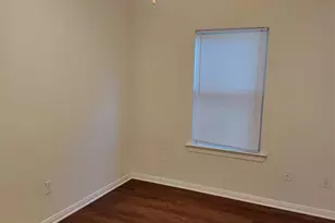 322 7th Ave N, Texas City, TX 77590 - Photo 12