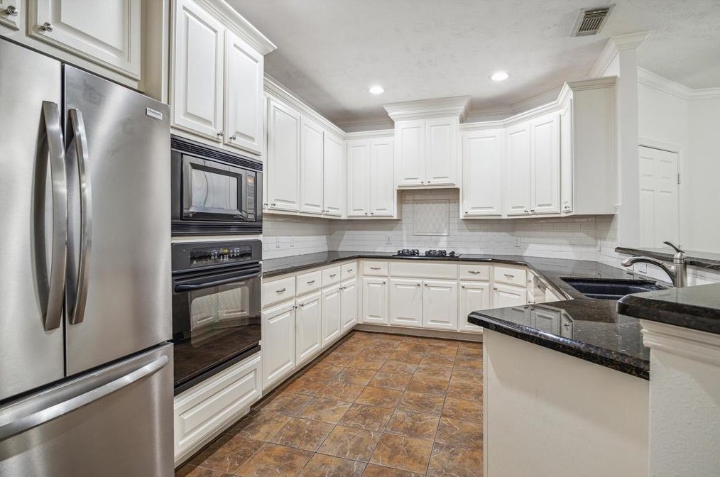 1618 Cohn St, Houston TX  77007-3053 exterior