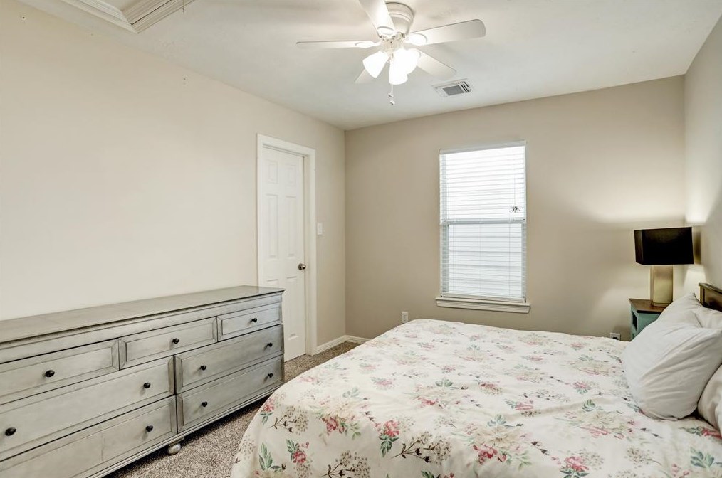 1618 Cohn St, Houston TX  77007-3053 exterior