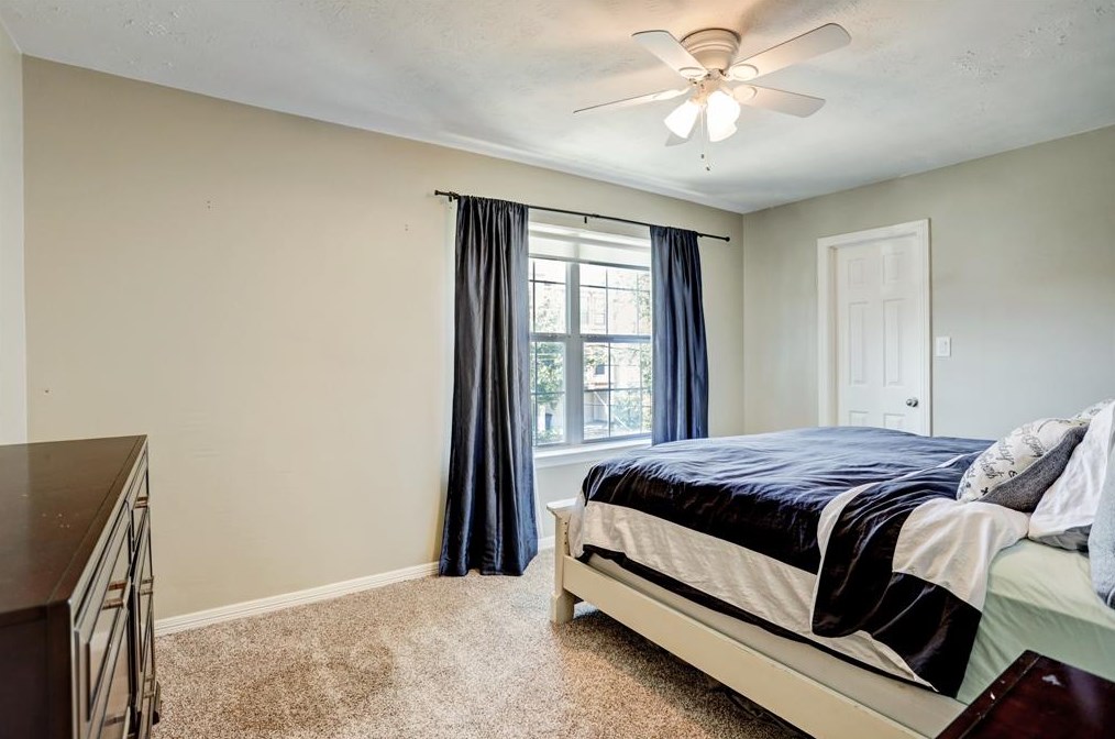 1618 Cohn St, Houston TX  77007-3053 exterior