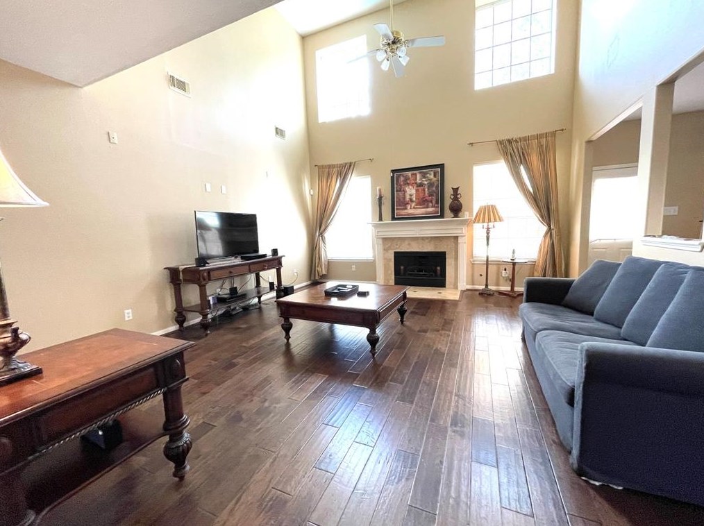 4206 Cantrell Ct, Sugar Land, TX 77479-5156