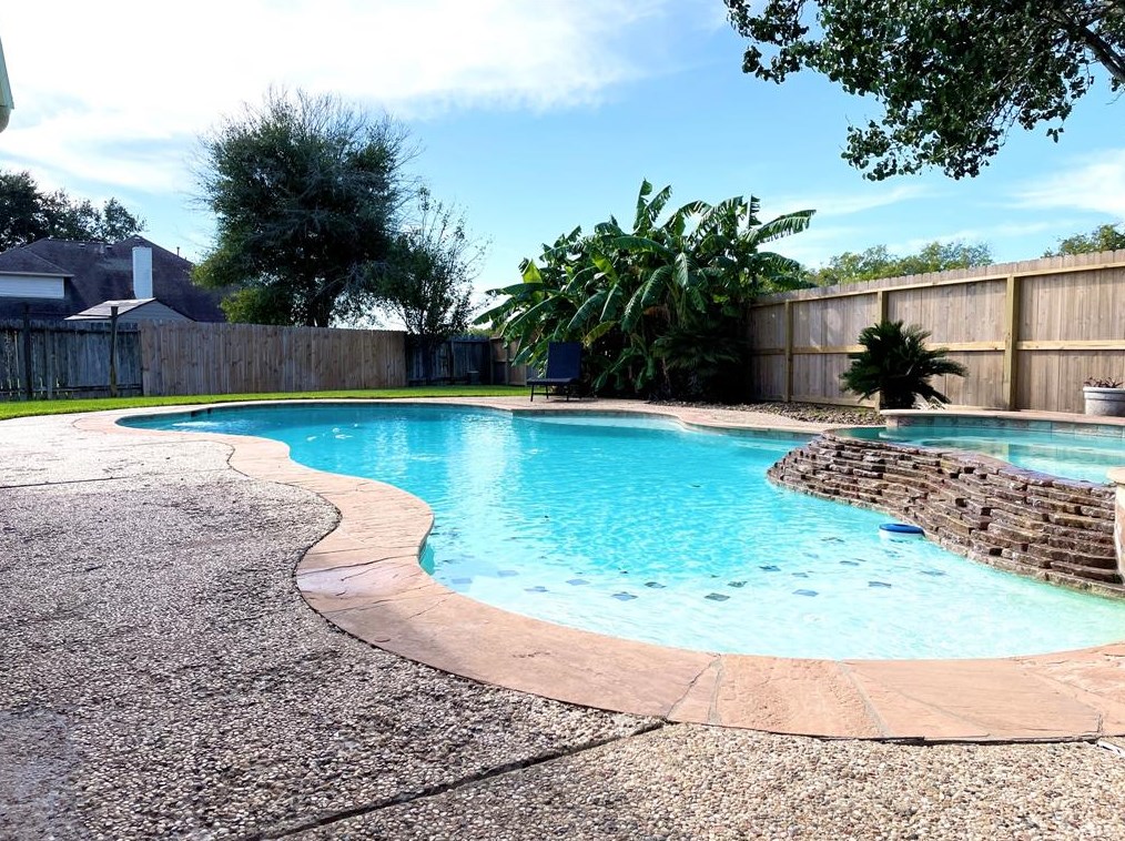 4206 Cantrell Ct, Sugar Land TX  77479-5156 exterior