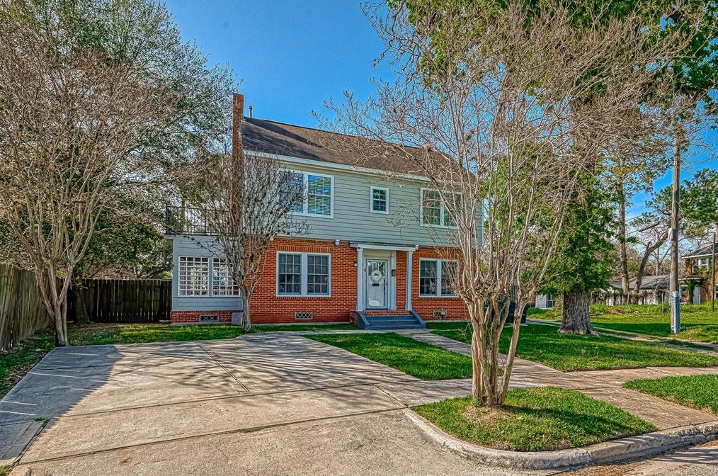 5416 Palmer St, Houston, TX 77004