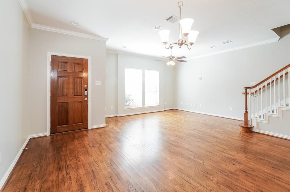7118 Turtle Lagoon Row, Houston TX  77036-4418 exterior