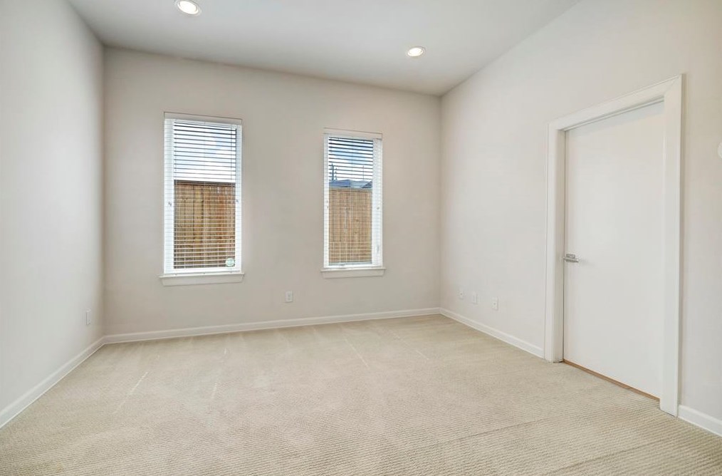 114 Pierce St, Houston TX  77002-8544 exterior