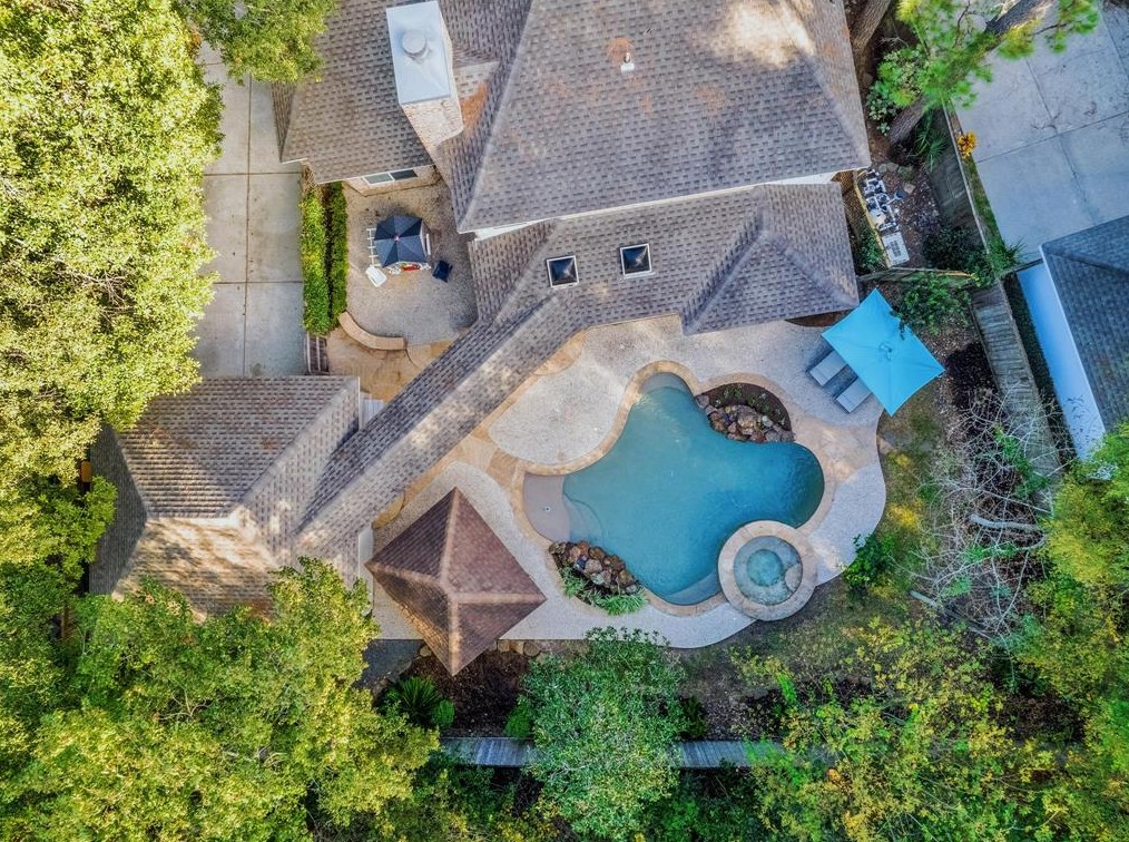 23 Townsend Pl, Spring TX 77382-1015 exterior