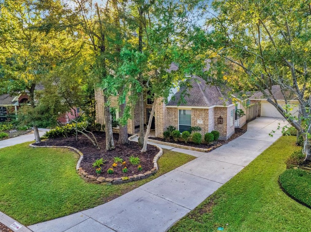 23 Townsend Pl, Spring TX 77382-1015 exterior