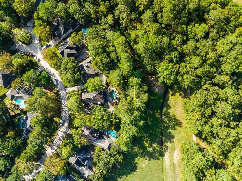 23 Townsend Pl, Spring TX 77382-1015 exterior